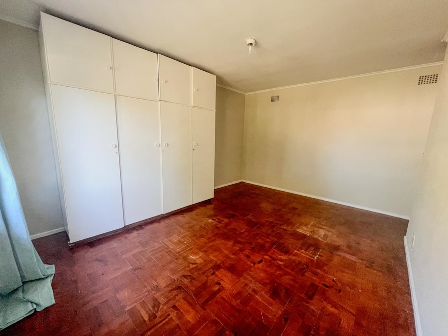 To Let 3 Bedroom Property for Rent in Pinelands Western Cape